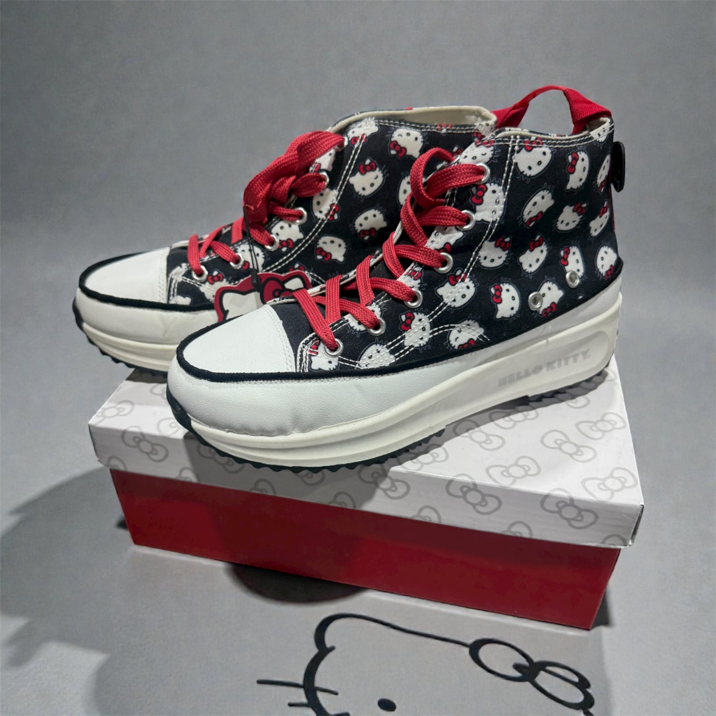 Zapatilla Hello Kitty